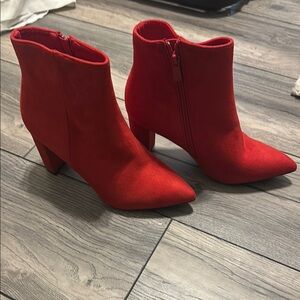 DreamPairs Red Suede Ankle Boots, size 7.5